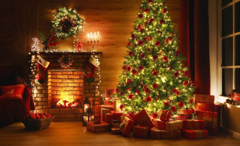 ¿Dónde Poner El Árbol De Navidad Para Atraer Dinero En 2024? ¿Dónde Poner El Árbol De Navidad Para Atraer Dinero En 2024?
