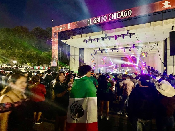 ¡ROTUNDO ÉXITO! El regreso de “El Grito” de Independencia Mexicana al centro de Chicago…