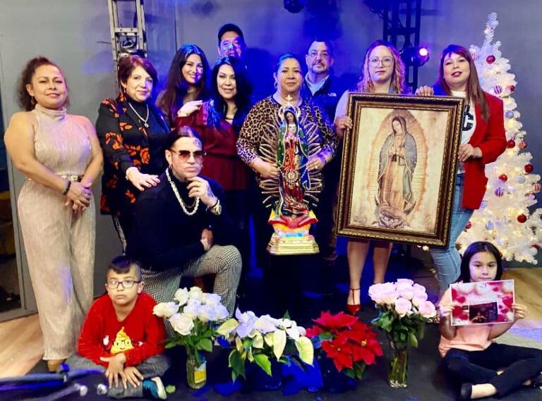 “Las Mañanitas a Nuestra Morenita del Tepeyac”… Radio Vivo! & La Prensa… “Las Mañanitas a Nuestra Morenita del Tepeyac”… Radio Vivo! & La Prensa…