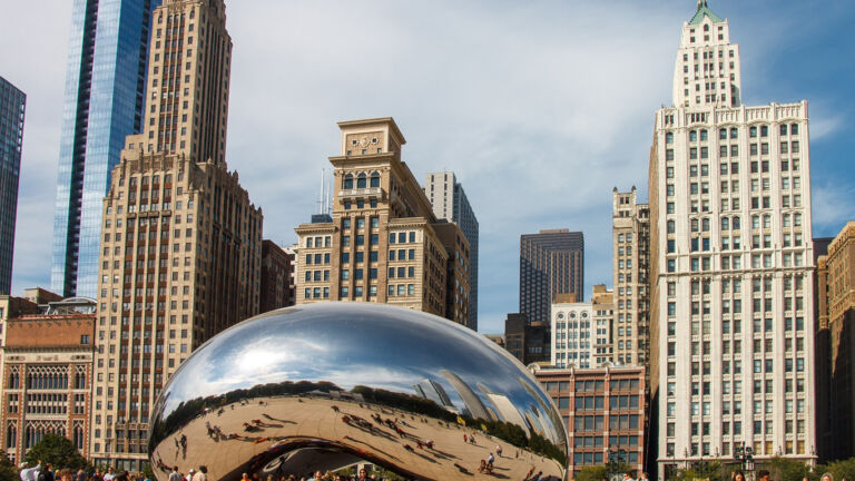 Líderes proinmigrantes aplauden la ratificación de Chicago como “Ciudad Santuario”…