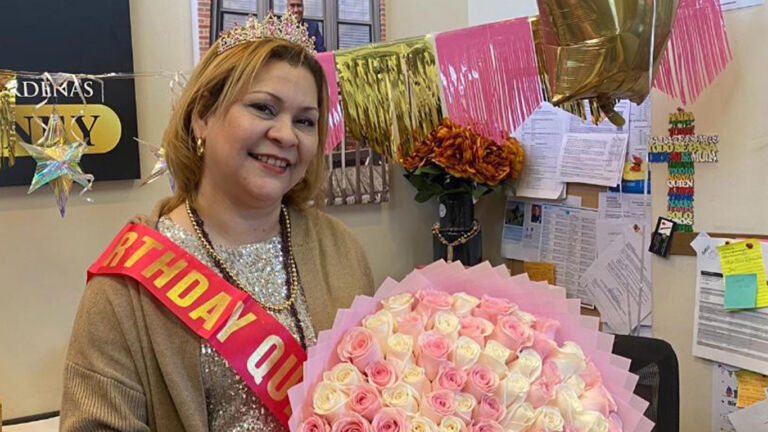 IMPORTANTE CELEBRACIÓN EN LAS OFICINAS DE ABOGADOS MANUEL CÁRDENAS & ASOCIADOS…