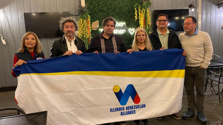 Líderes venezolanos realizan reunión de emergencia en Chicago… Líderes venezolanos realizan reunión de emergencia en Chicago…