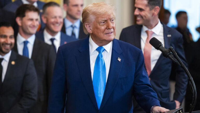 “Eliminar el despilfarro”, el proyecto de Trump que tuvo el visto bueno de la Cámara de Rep. estadounidense… “Eliminar el despilfarro”, el proyecto de Trump que tuvo el visto bueno de la Cámara de Rep. estadounidense…